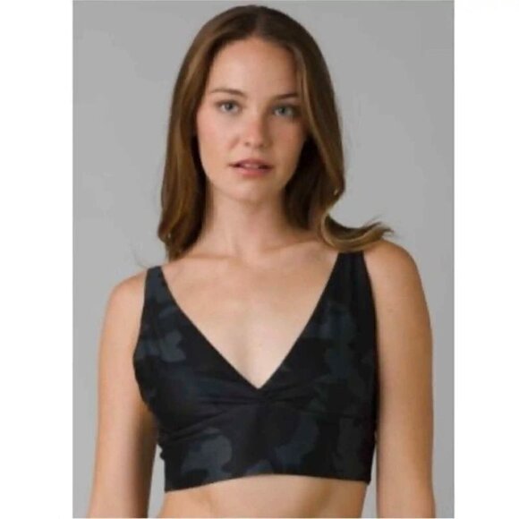 NWT Prana Layna Brami in Black Camo - Size Small - Picture 1 of 9
